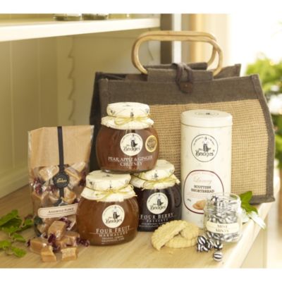 Mrs Bridges&reg; Small Hamper