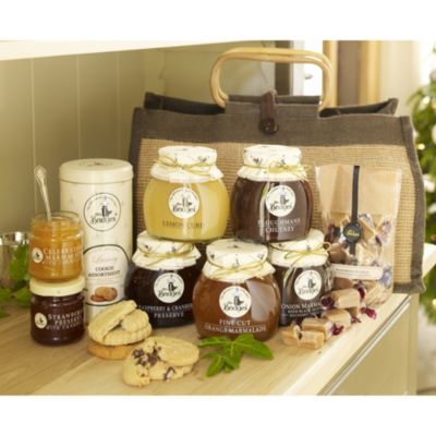 Mrs Bridges&reg; Large Hamper